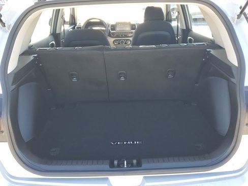 Certified 2023 Hyundai Venue SEL w/ Cargo Package image 19