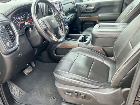 Used 2022 Chevrolet Silverado 2500 High Country image 10