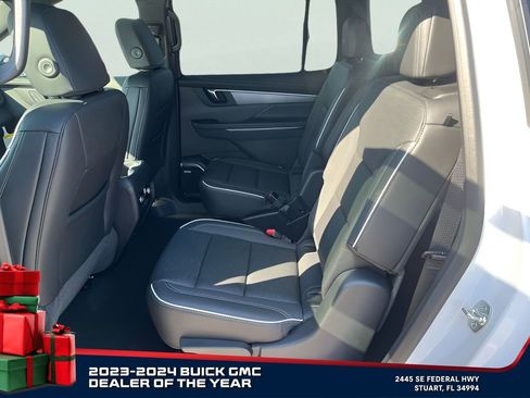 New 2025 Buick Enclave Sport Touring w/ Super Cruise Package image 11