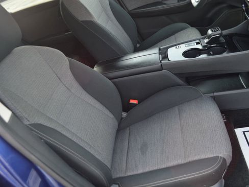 Used 2023 Nissan Rogue SV FWD image 24