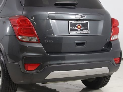 Used 2020 Chevrolet Trax LT image 22