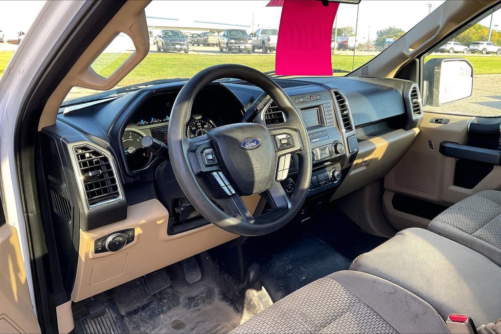 Used 2017 Ford F150 XLT w/ Max Trailer Tow Package AWD/4WD image 7