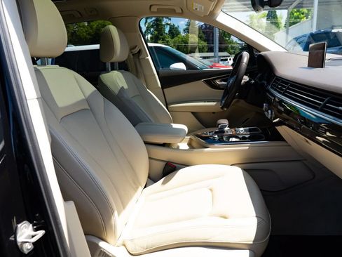 Used 2019 Audi Q7 3.0T Prestige AWD/4WD image 26