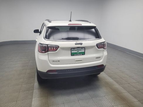 Used 2018 Jeep Compass Latitude w/ Popular Equipment Group AWD/4WD image 6