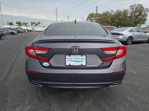 Used 2019 Honda Accord Sport image 5