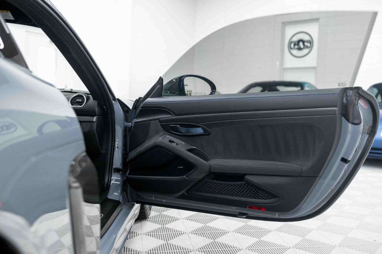 Used 2023 Porsche 718 Cayman GT4 RS RWD image 68