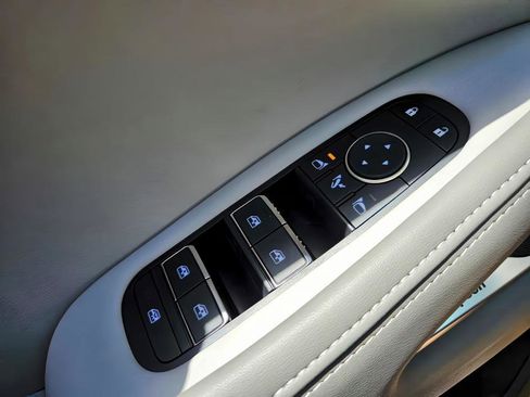 New 2026 INFINITI QX60 Luxe w/ Family Package image 30