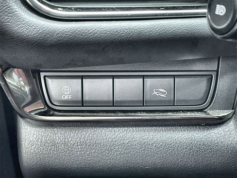 Used 2023 MAZDA CX-30 AWD 2.5 S w/ Preferred Package image 17