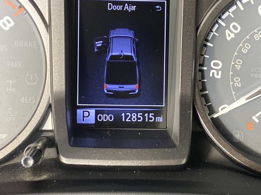 Used 2018 Toyota Tacoma TRD Pro AWD/4WD image 20