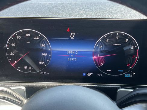 Used 2024 Mercedes-Benz GLB 250 image 46