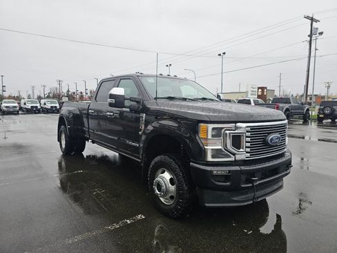 Used 2022 Ford F350 Platinum image 4