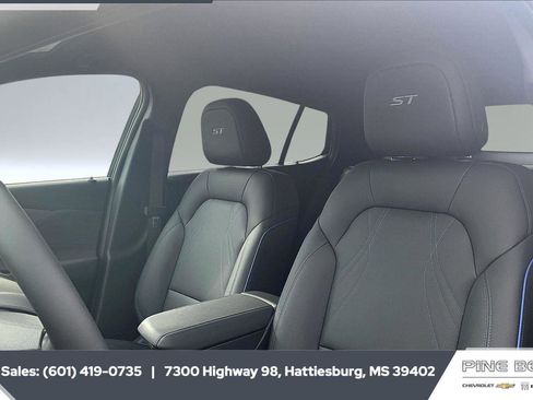 New 2026 Buick Envista Sport Touring w/ Convenience I Package FWD image 18