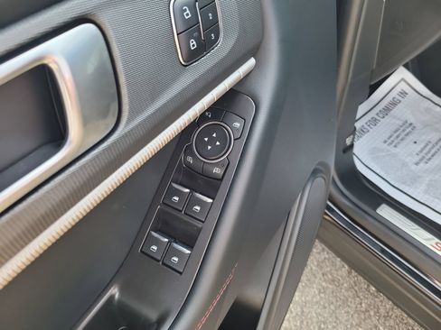 Used 2025 Ford Explorer ST-Line w/ Premium Package RWD image 11