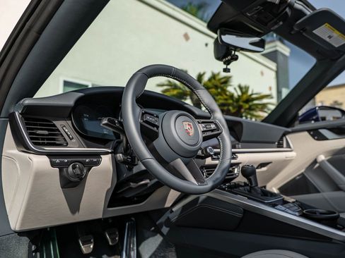 Used 2024 Porsche 911 Targa 4 GTS image 33