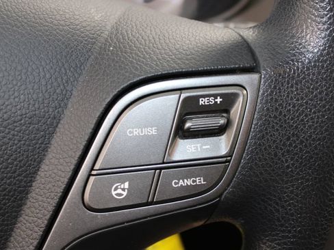 Used 2016 Hyundai Santa Fe Sport FWD image 21
