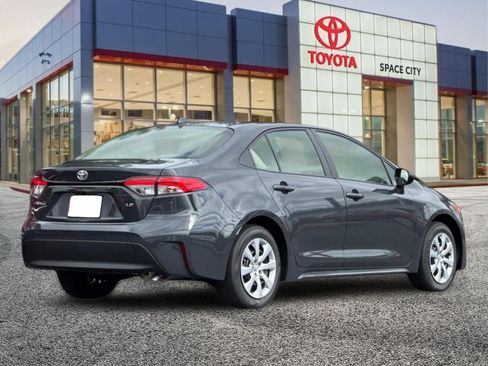 New 2026 Toyota Corolla LE FWD image 6