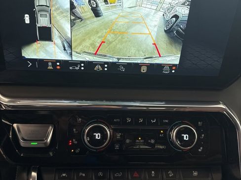 Used 2024 GMC Sierra 1500 Denali Ultimate image 7