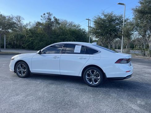 Used 2024 Honda Accord EX image 8