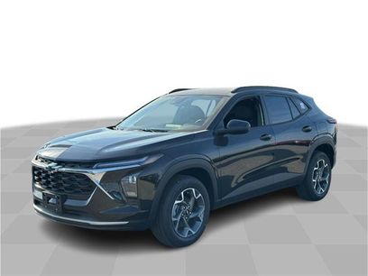New 2025 Chevrolet Trax LT w/ Driver Confidence Package