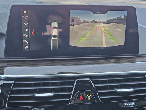 Used 2018 BMW 530i image 20