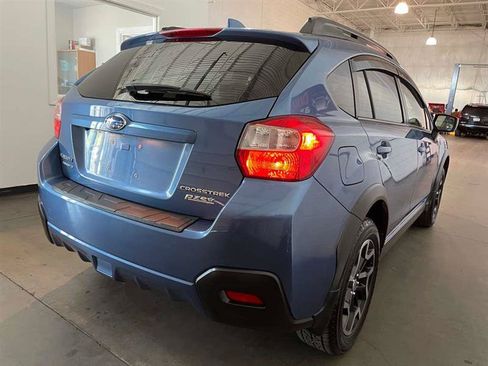 Used 2017 Subaru Crosstrek 2.0i Premium AWD/4WD image 7