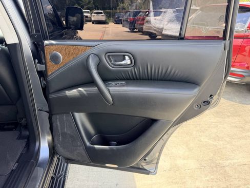 Used 2015 INFINITI QX80 2WD w/ 22" Wheel Package image 19