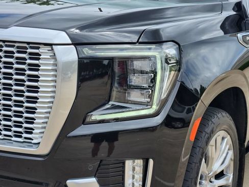 Used 2024 GMC Yukon XL Denali AWD/4WD image 11