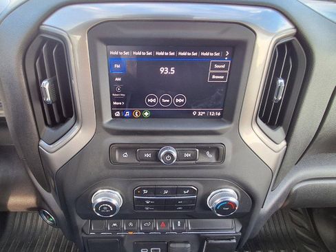 Used 2024 GMC Sierra 1500 Pro w/ Convenience Package image 16