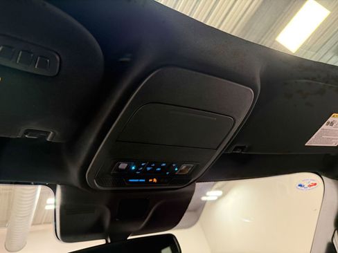Used 2025 Ford Expedition Tremor image 87