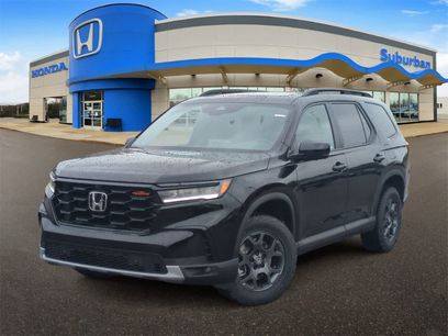 New 2025 Honda Pilot TrailSport