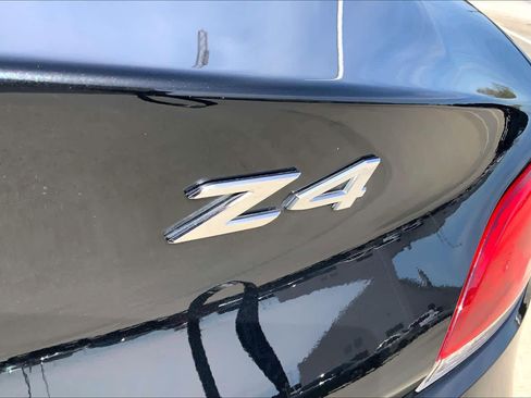 Used 2016 BMW Z4 sDrive28i image 8
