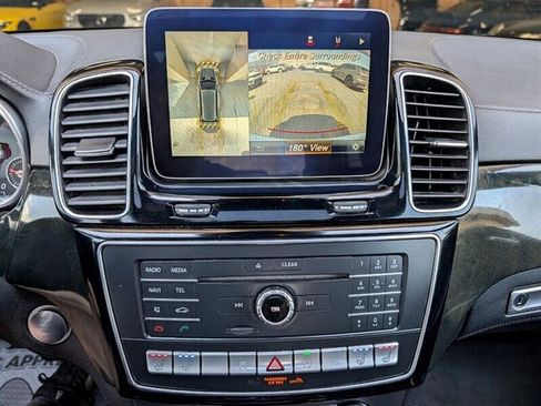 Used 2017 Mercedes-Benz GLS 550 4MATIC image 22