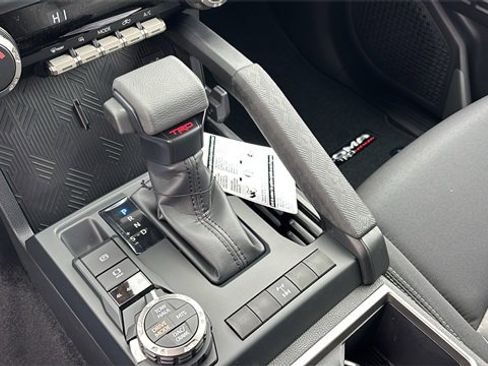 New 2025 Toyota Tacoma TRD Off-Road image 20