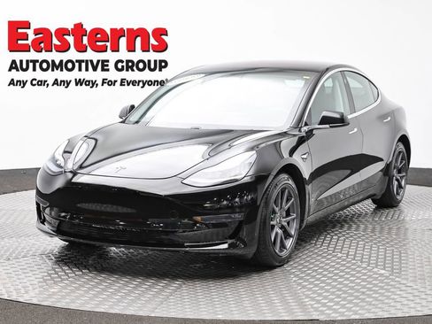 Used 2018 Tesla Model 3 Long Range image 1