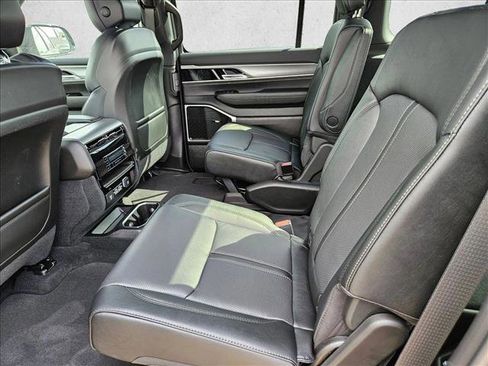 New 2026 Jeep Grand Wagoneer Limited image 11