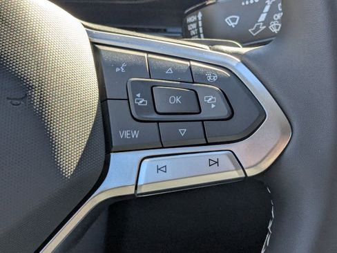 New 2026 Volkswagen Atlas SE image 19