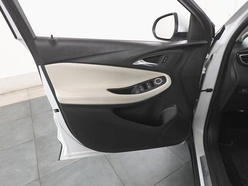 Used 2023 Buick Encore GX Select image 7