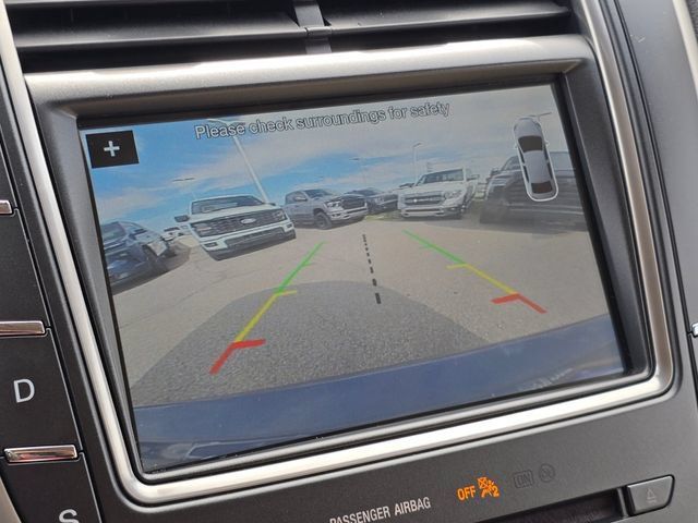 Used 2018 Lincoln MKX Reserve w/ Driver Assistance Package AWD/4WD image 9