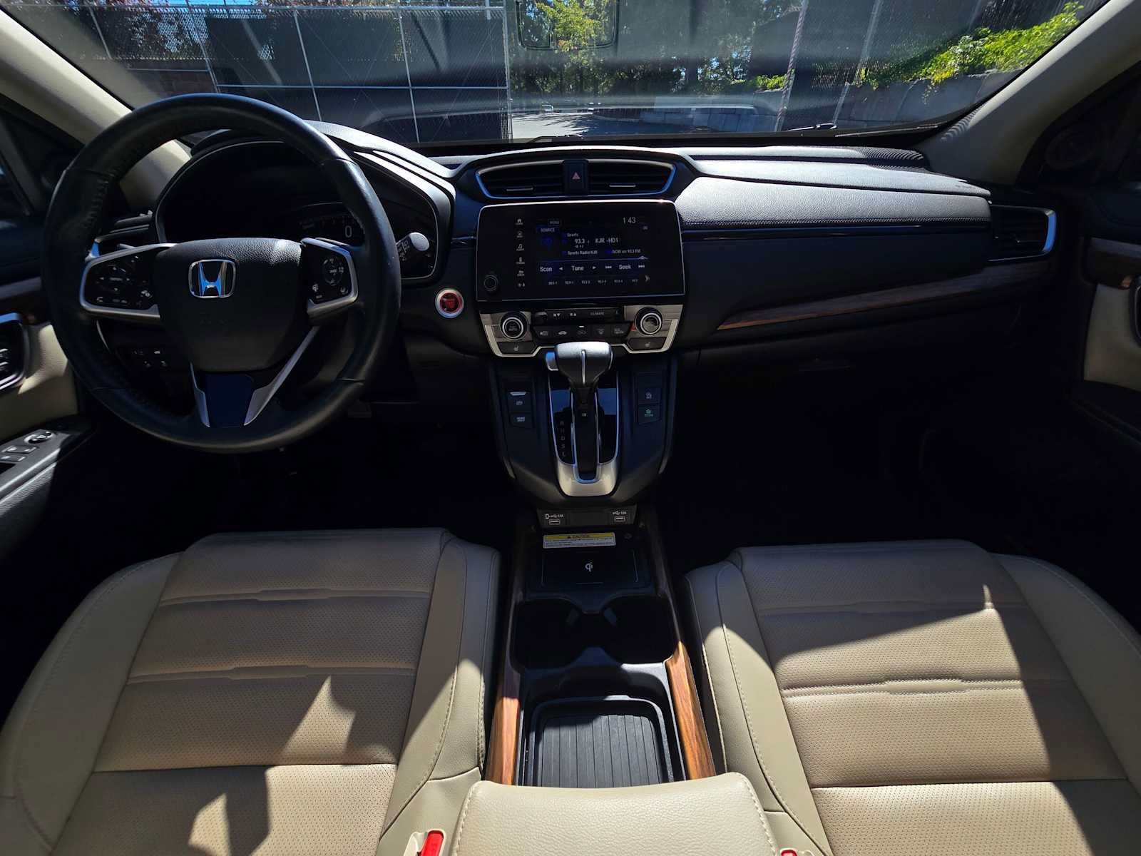 Used 2020 Honda CR-V Touring image 18