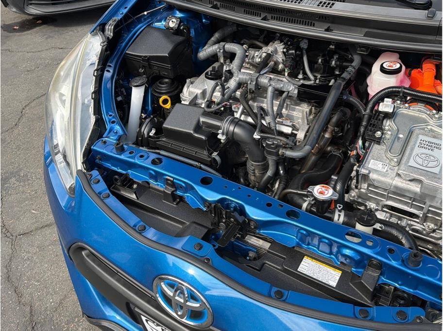 Used 2017 Toyota Prius C One FWD image 24