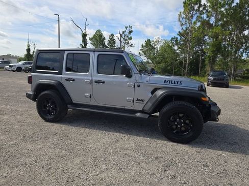 Used 2021 Jeep Wrangler Unlimited Sport AWD/4WD image 2