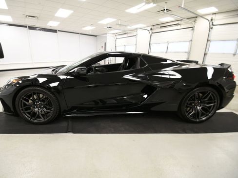 Used 2024 Chevrolet Corvette Z06 image 37