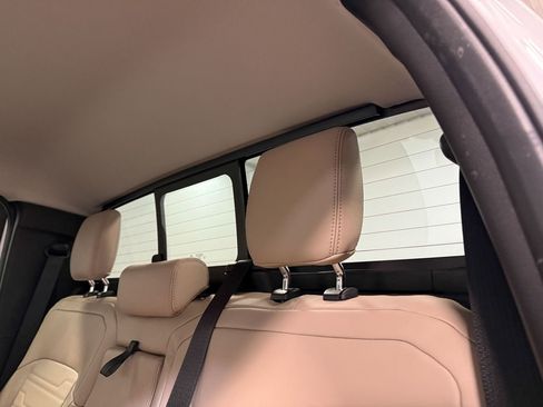 Used 2024 Ford Ranger Lariat w/ FX4 Off-Road Package image 9