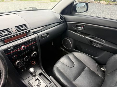 Used 2009 MAZDA MAZDA3 s Grand Touring FWD image 13