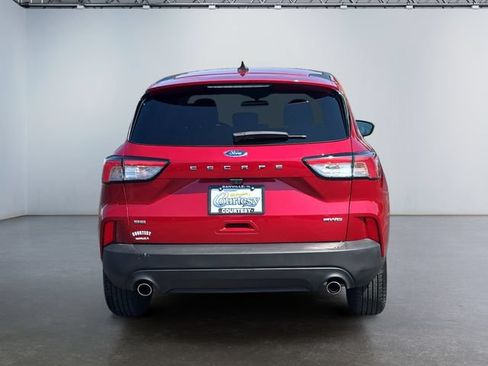 Used 2021 Ford Escape SE w/ Convenience Package AWD/4WD image 4
