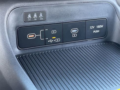 New 2026 Hyundai Kona SE image 27