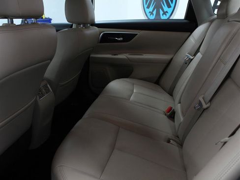 Used 2018 Nissan Altima 2.5 SL w/ 2.5 SL Technology Package image 17