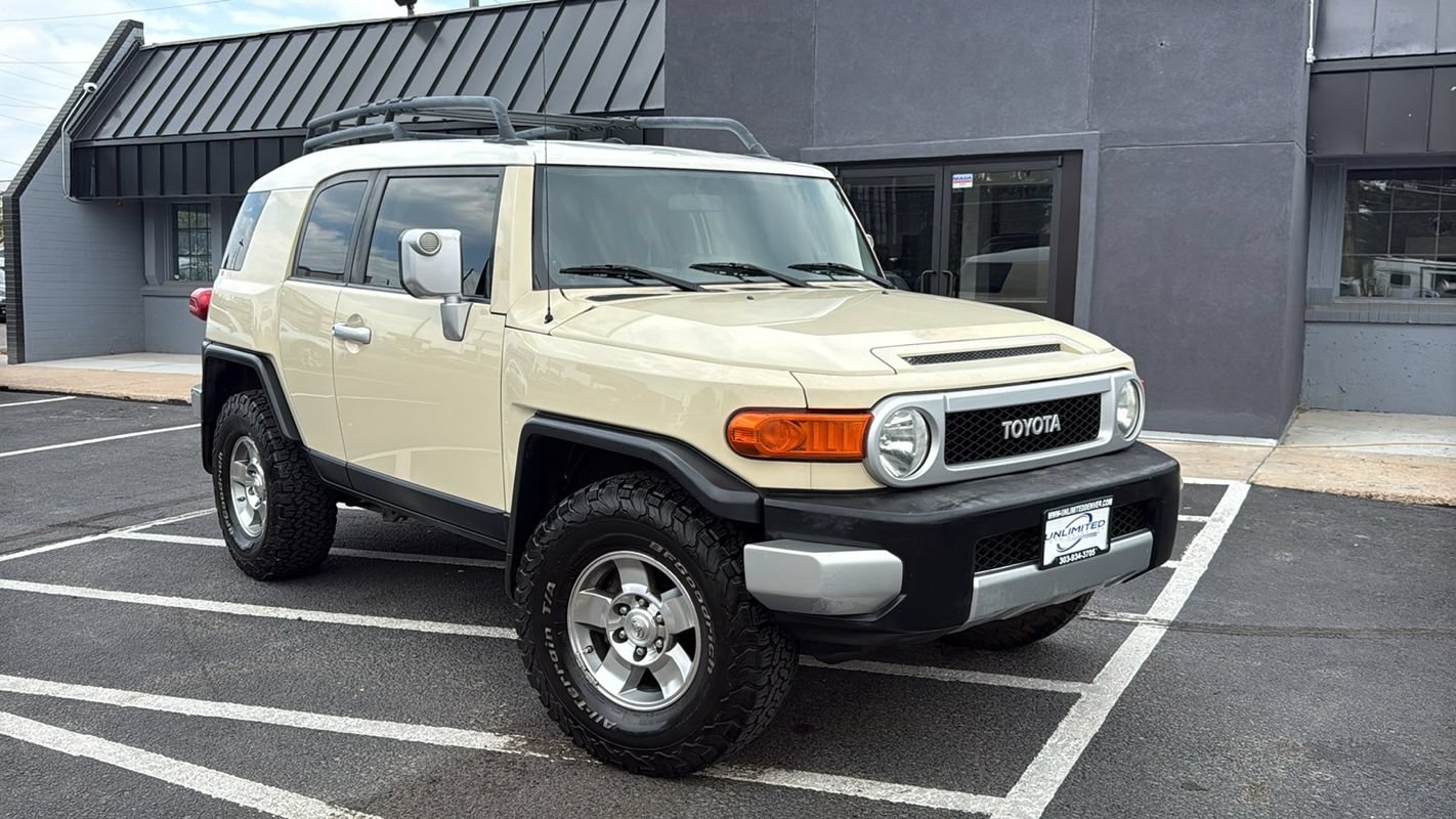 Used 2008 Toyota FJ Cruiser 4WD image 1