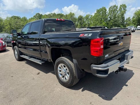 Used 2016 Chevrolet Silverado 3500 LT w/ LT Convenience Package AWD/4WD image 3