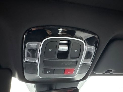 New 2026 Hyundai Tucson Limited image 18